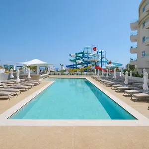 Sunrise Oasis & Waterpark Hotell